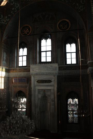 Valide Sultan Camii 003.JPG